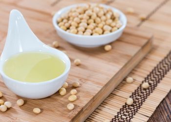 Soy Meal Specs by Market: Formulating Poultry, Swine, and Aqua Feed Right